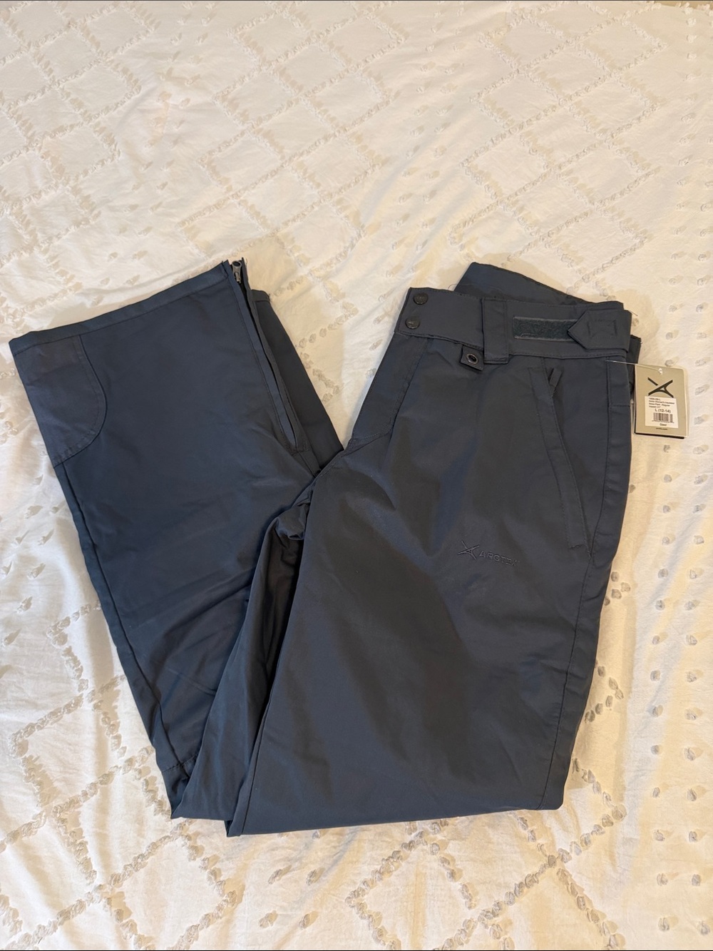 Arctix Women’s insulated Dark Blue Snow Pants nwt